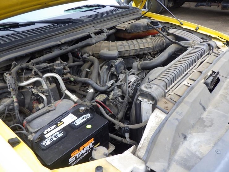 2005-ford-f350-image-11