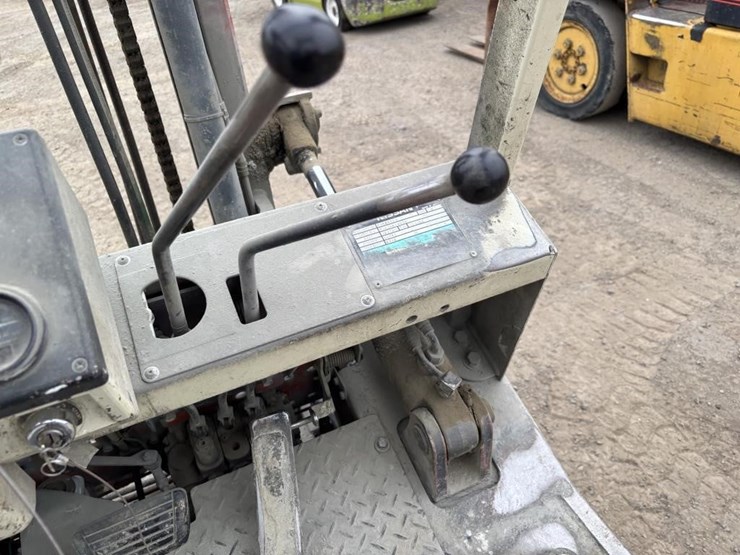 nissan-ph02a25v-image-22