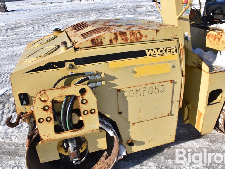 2001-wacker-neuson-rd25-image-12