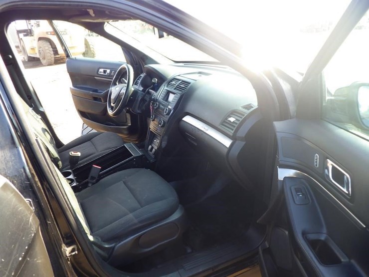 ford-explorer-image-6