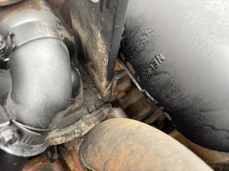 1995-new-holland-lx865-image-38