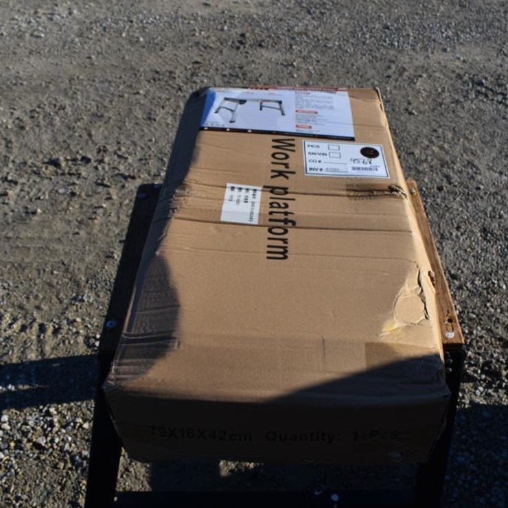 Landhonor Folding Workstool