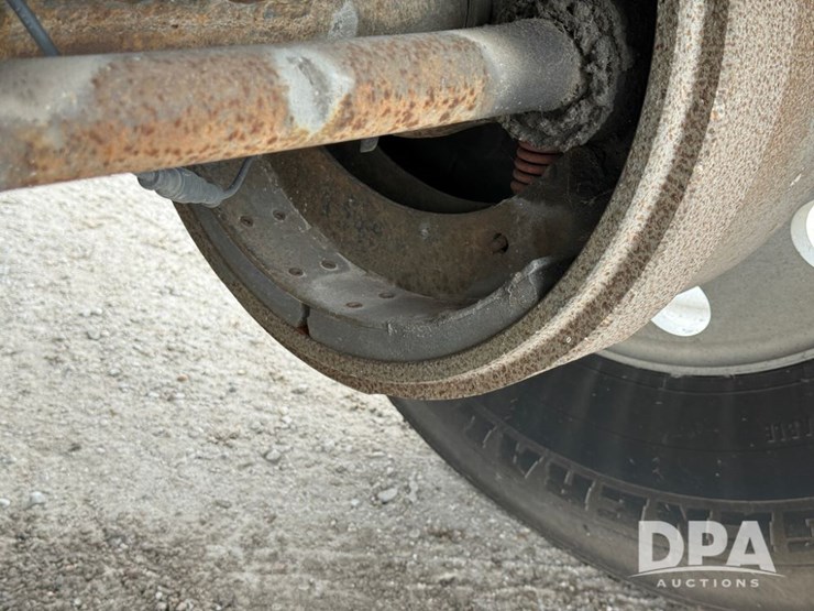 2016-timpte-grain-trailer-image-57