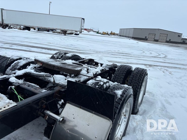 2012-international-prostar-image-38