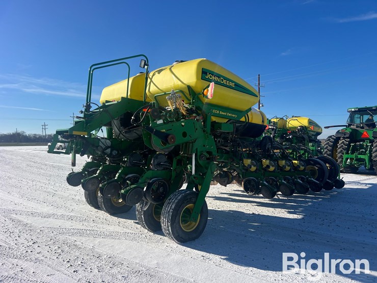 john-deere-1770nt-ccs-image-5