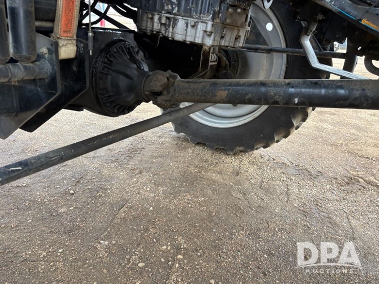 2018-case-ih-810-image-61