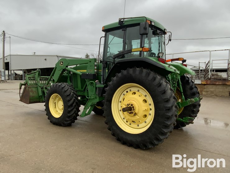 john-deere-7810-image-7