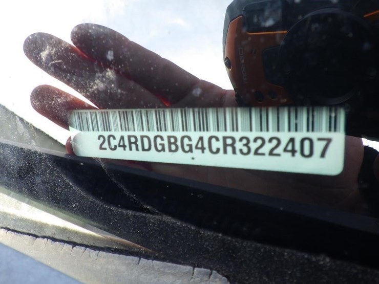 dodge-grand-caravan-image-15