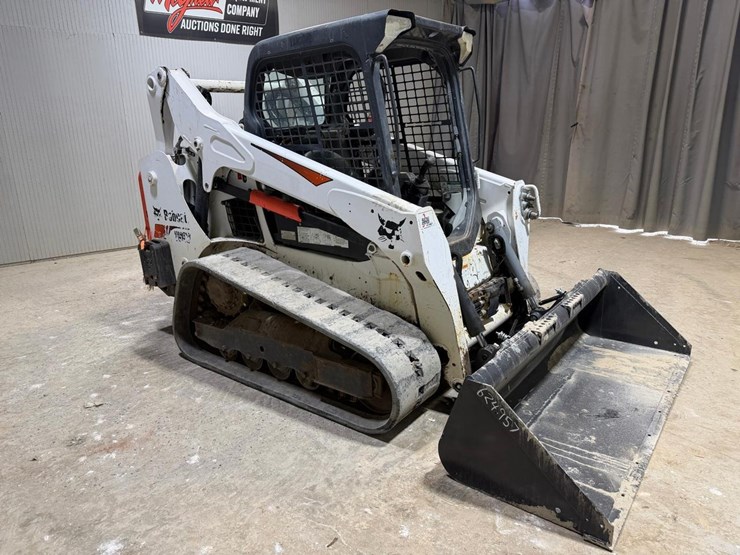 2019-bobcat-t595-image-7