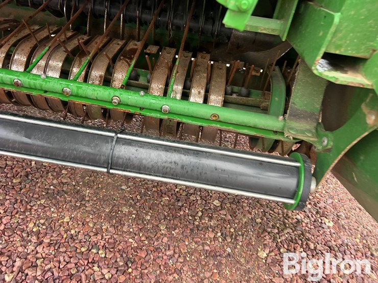 john-deere-569-premium-image-9