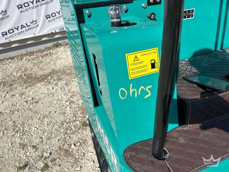 unused-2025-cfg-industrial-h15r-mini-excavator-image-23