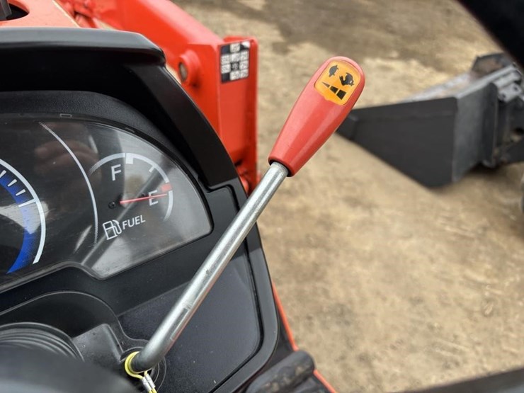 kubota-b2301-image-29