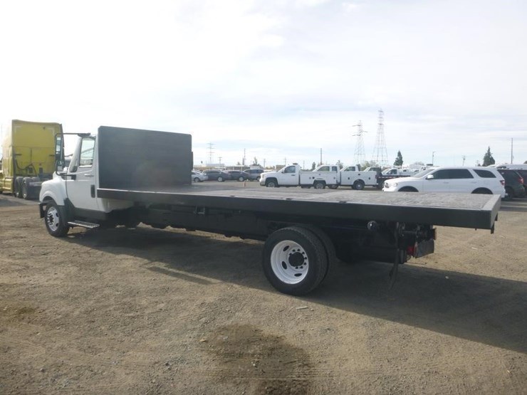 international-flatbed-dump-image-4