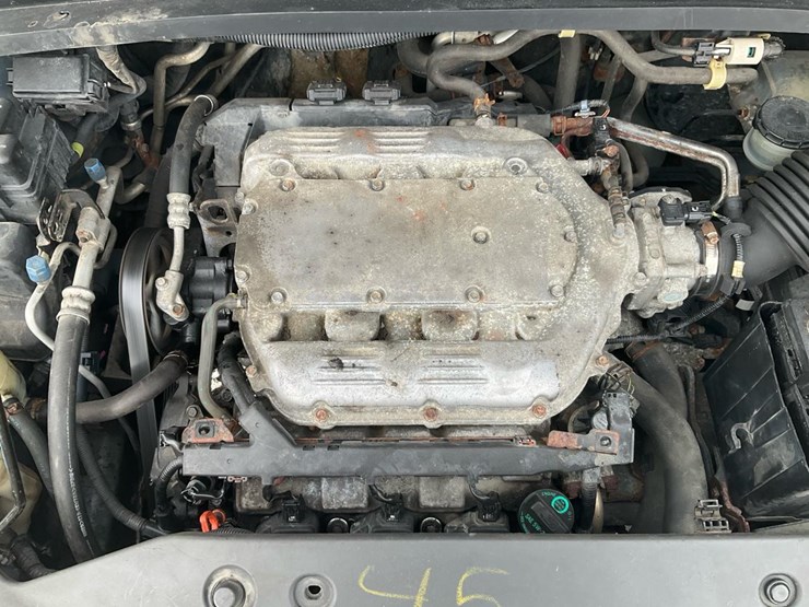 2010-honda-odyssey-touring-image-43