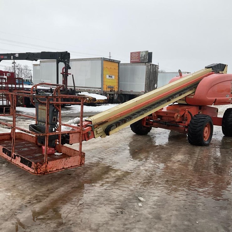 JLG 600S