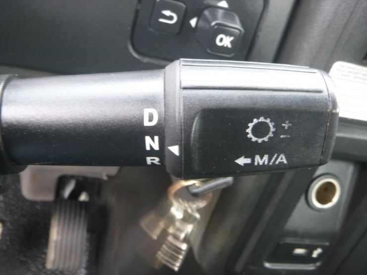 2020-international-mv607-image-12