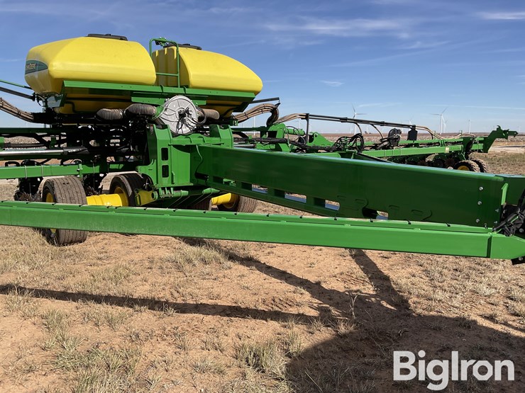 john-deere-db90-image-10