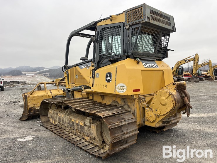 2014-deere-700k-lgp-image-7