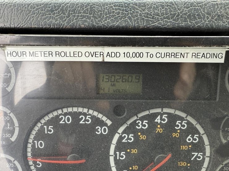 2001-caterpillar-3126-image-19