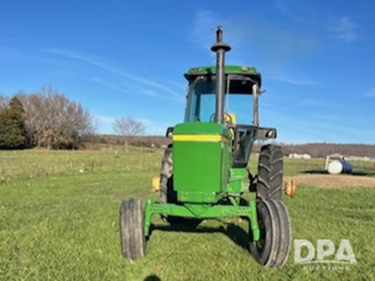 john-deere-4630-image-2