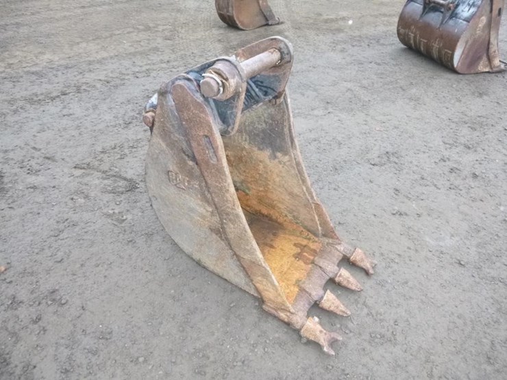 caterpillar-18-image-2