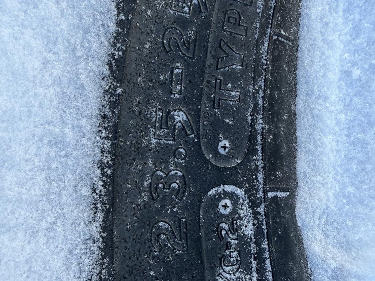 (3)-23.5-25-tires-image-5