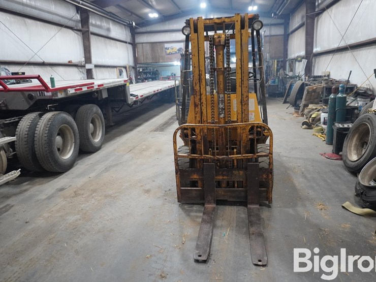 datsun-fg105-forklift-image-2