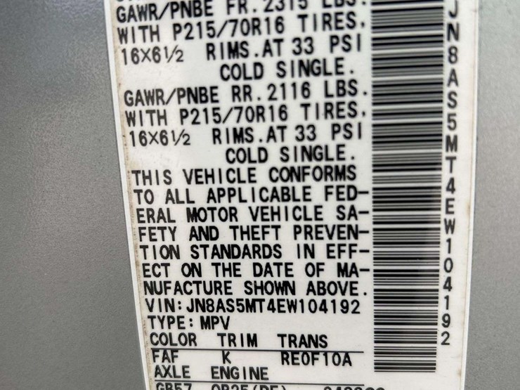 2014-nissan-rgue-suv-image-5