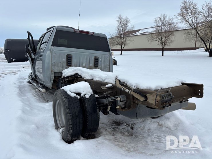 chevrolet-3500hd-image-11