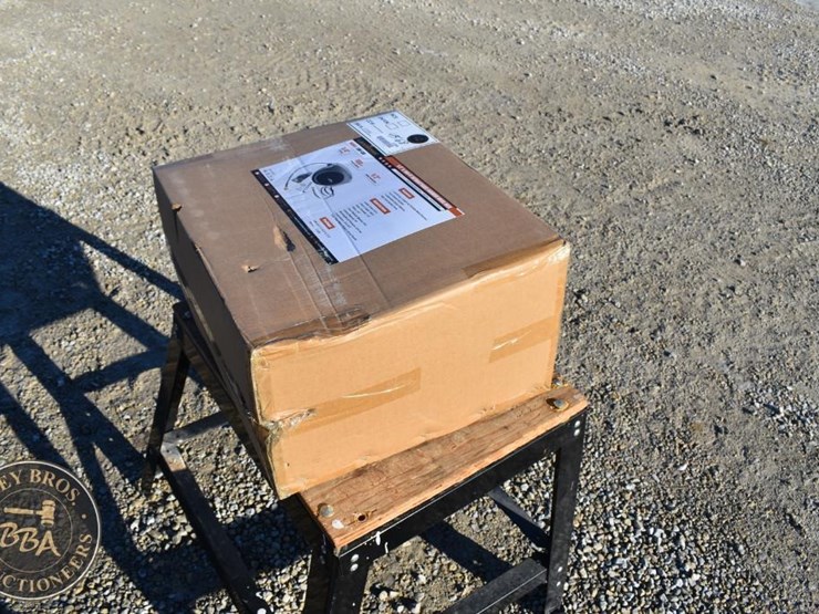 landhonor-retractable-garden-hose-reel-image-4