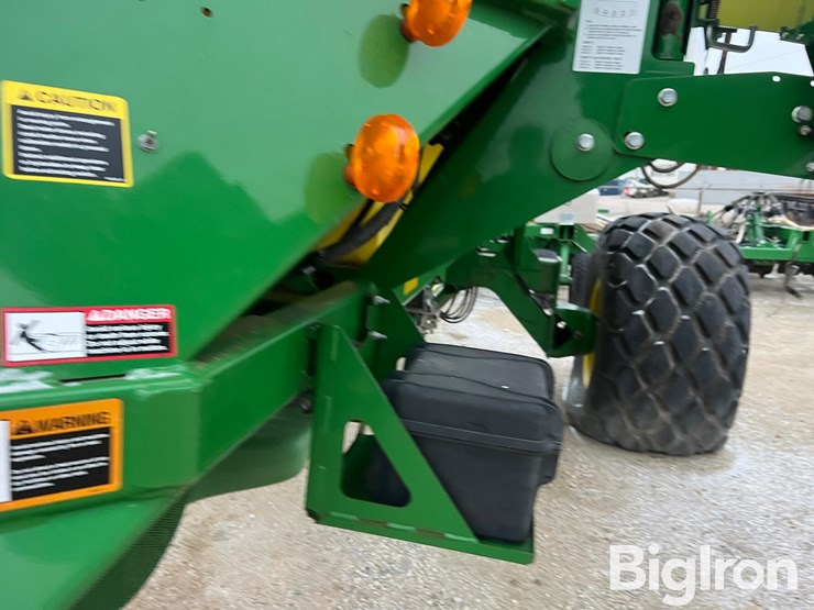 john-deere-1890-image-11