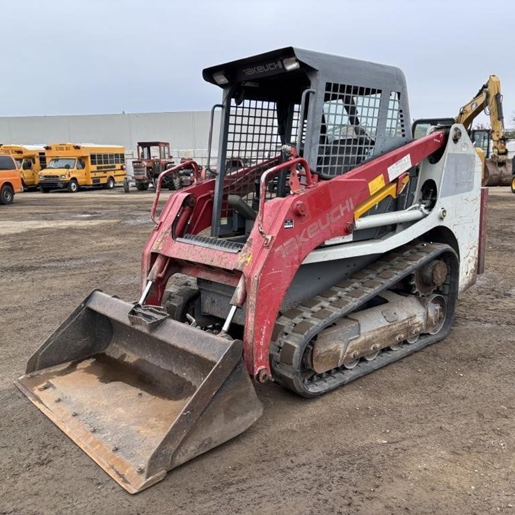 2016 TAKEUCHI TL8