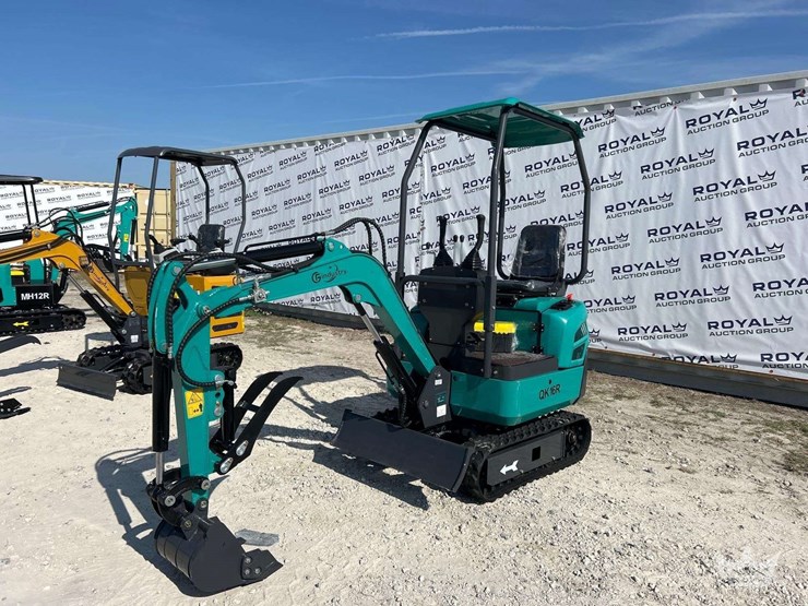 unused-2025-cfg-industrial-qk16r-mini-excavator-image-1
