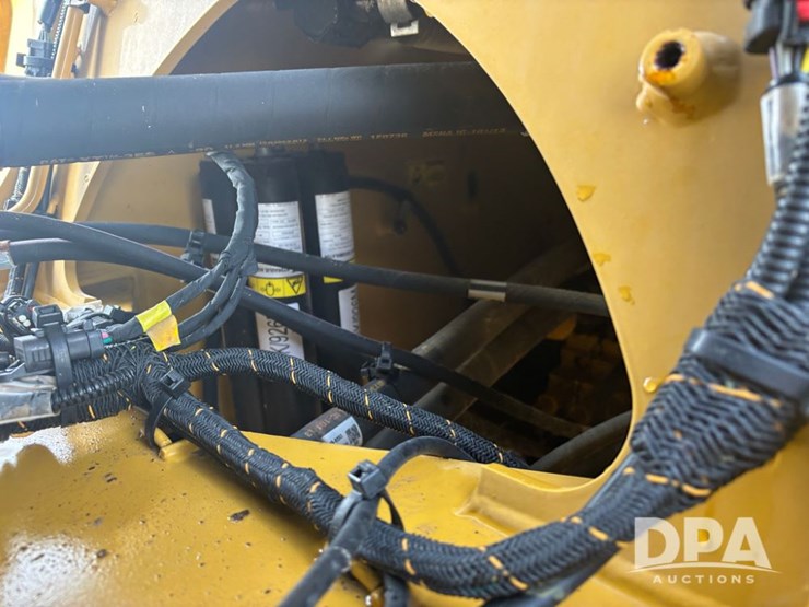caterpillar-926m-image-42