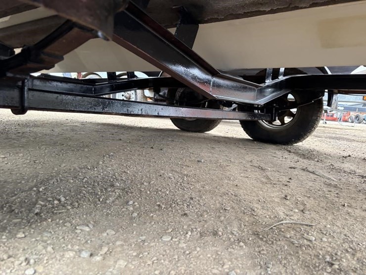 unknown-trailer-image-52