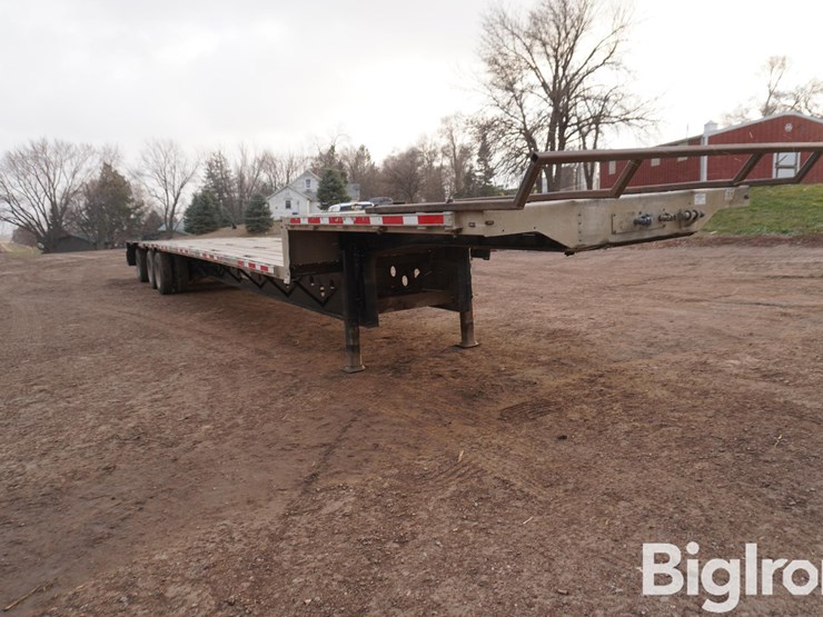2014-transcraft-tri/a-drop-deck-trailer-w/ramps-image-3