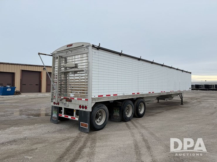 2016-timpte-grain-trailer-image-15