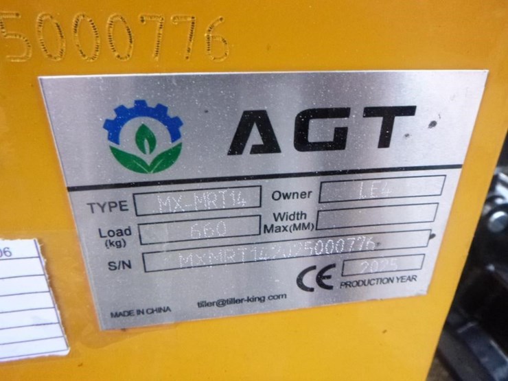 2025-agt-mx-mrt14-skid-steer-track-loader-image-19