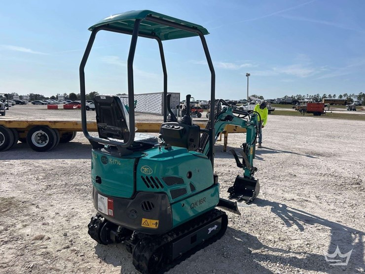 unused-2025-cfg-industrial-qk16r-mini-excavator-image-3