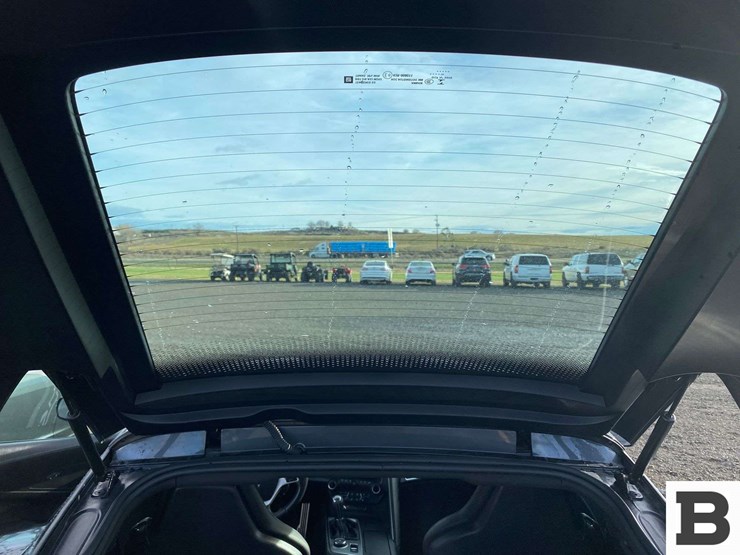 2014-chevrolet-corvette-stingray-coupe-image-26