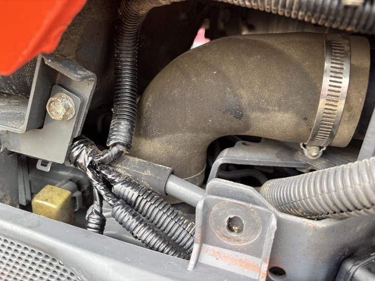 kubota-l4701d-image-37