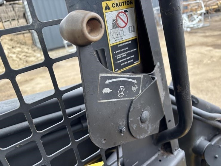 1995-new-holland-lx865-image-29