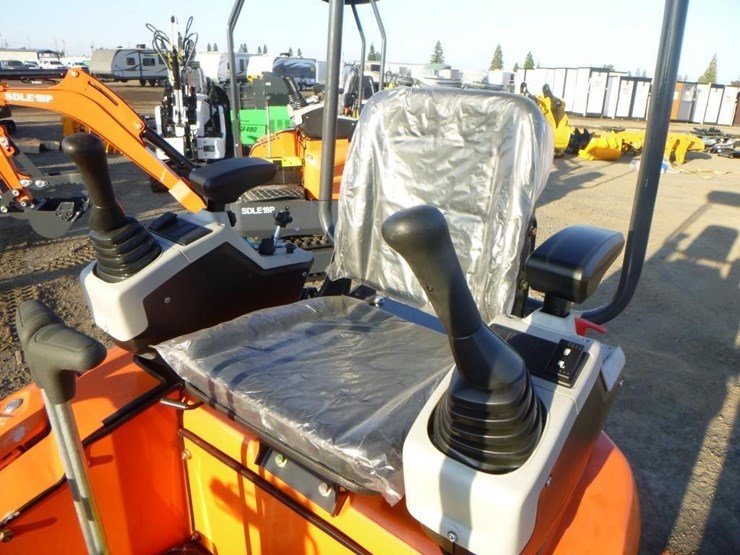 2025-sdlanch-sdle18p-hydraulic-excavator-image-19