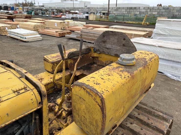 caterpillar-d2-image-10