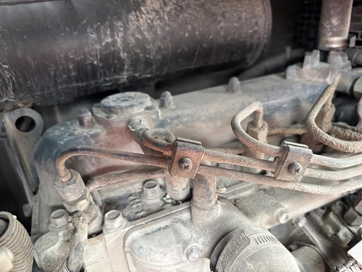 lincoln-electric-vantage-300-image-11