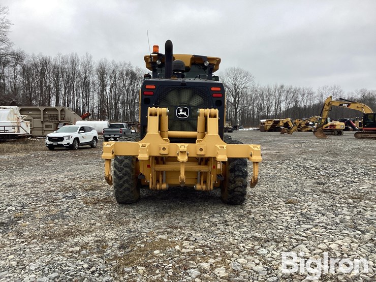 2013-deere-672g-image-6