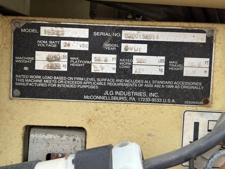 jlg-1930es-image-15