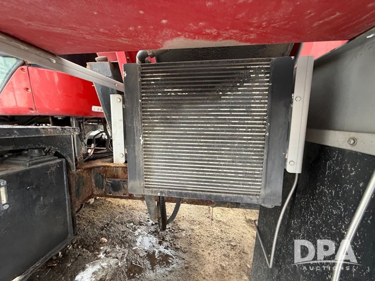 case-ih-titan-3030-image-12