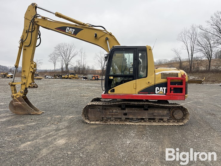 2005-caterpillar-312cl-image-8