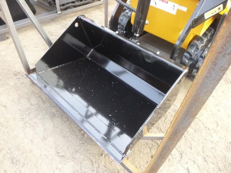 2025-agt-mx-mrt14-skid-steer-track-loader-image-7